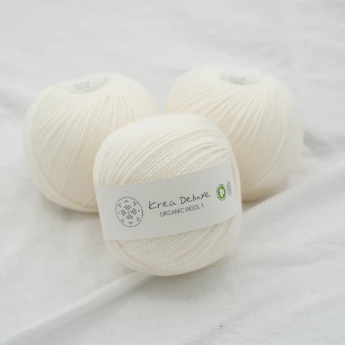 wloczka-merino-krea-deluxe-50g-naturalna-biel-2.webp
