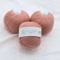 wloczka-merino-krea-deluxe-50g-cieply-roz.webp