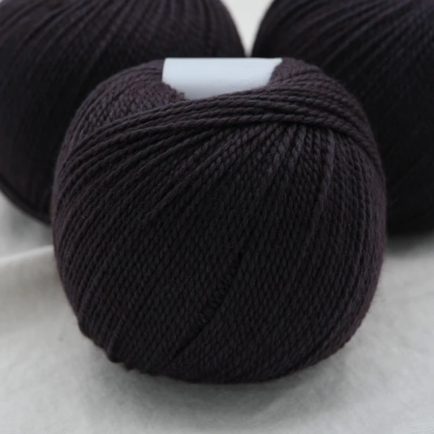 wloczka-merino-krea-deluxe-50g-baklazanowy-2.webp