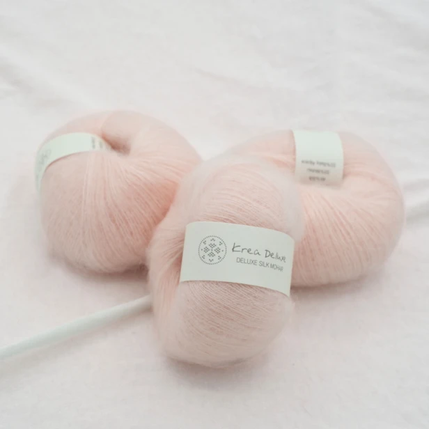 wloczka-deluxe-silk-mohair-krea-deluxe-20g-jasny-roz.webp