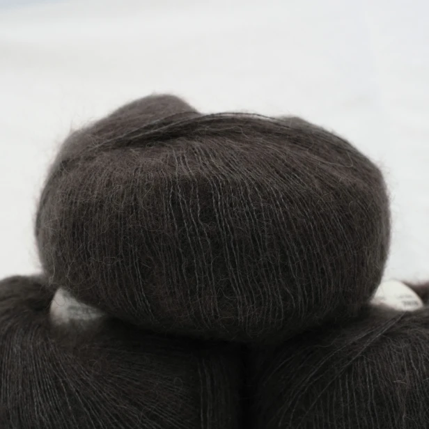 wloczka-deluxe-silk-mohair-krea-deluxe-20g-baklazanowy-2.webp