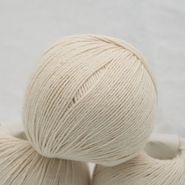 wloczka-cotton-krea-deluxe-50g-kremowy-2.webp