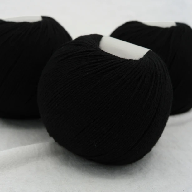 wloczka-cotton-krea-deluxe-50g-czarny-2.webp