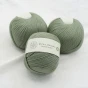 wloczka-merino-krea-deluxe-50g-jasna-zgaszona-zielen.webp