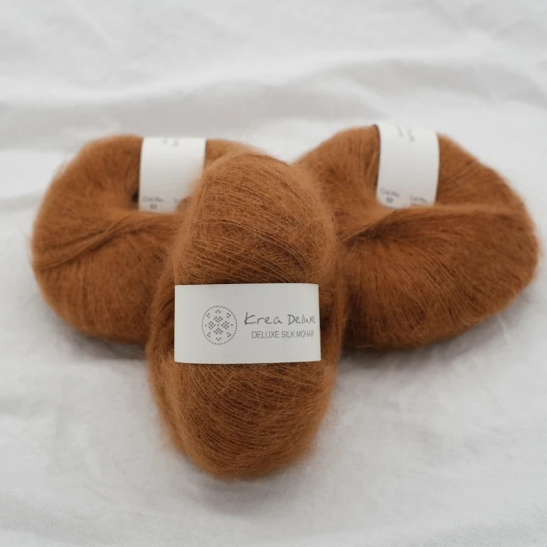 wloczka-deluxe-silk-mohair-krea-deluxe-20g-cognac.webp