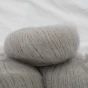 wloczka-deluxe-silk-mohair-krea-deluxe-20g-jasny-szary-2.webp