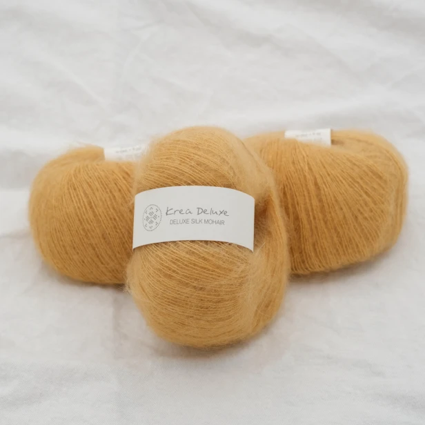 wloczka-deluxe-silk-mohair-krea-deluxe-20g-ciemnozolty.webp