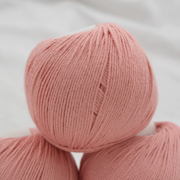 wloczka-cotton-krea-deluxe-50g-jasny-koralowy-2.webp