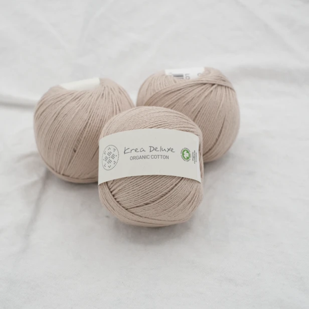 wloczka-cotton-krea-deluxe-50g-delikatny-szarobrazowy.webp